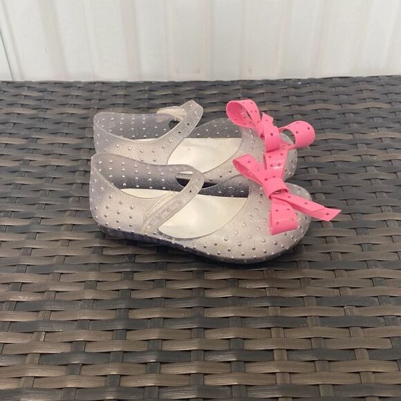 Mini Melissa’s kid size 10 - Picture 2 of 5